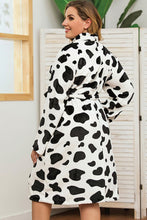 Load image into Gallery viewer, Plus Size Printed Tie Waist Robe with Pocket