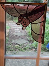 Load image into Gallery viewer, Stained Glass Corner Hanging Catty Bat - Purple
