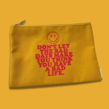 Load image into Gallery viewer, Train Your Mind to See the Good in Every Situation pouch
