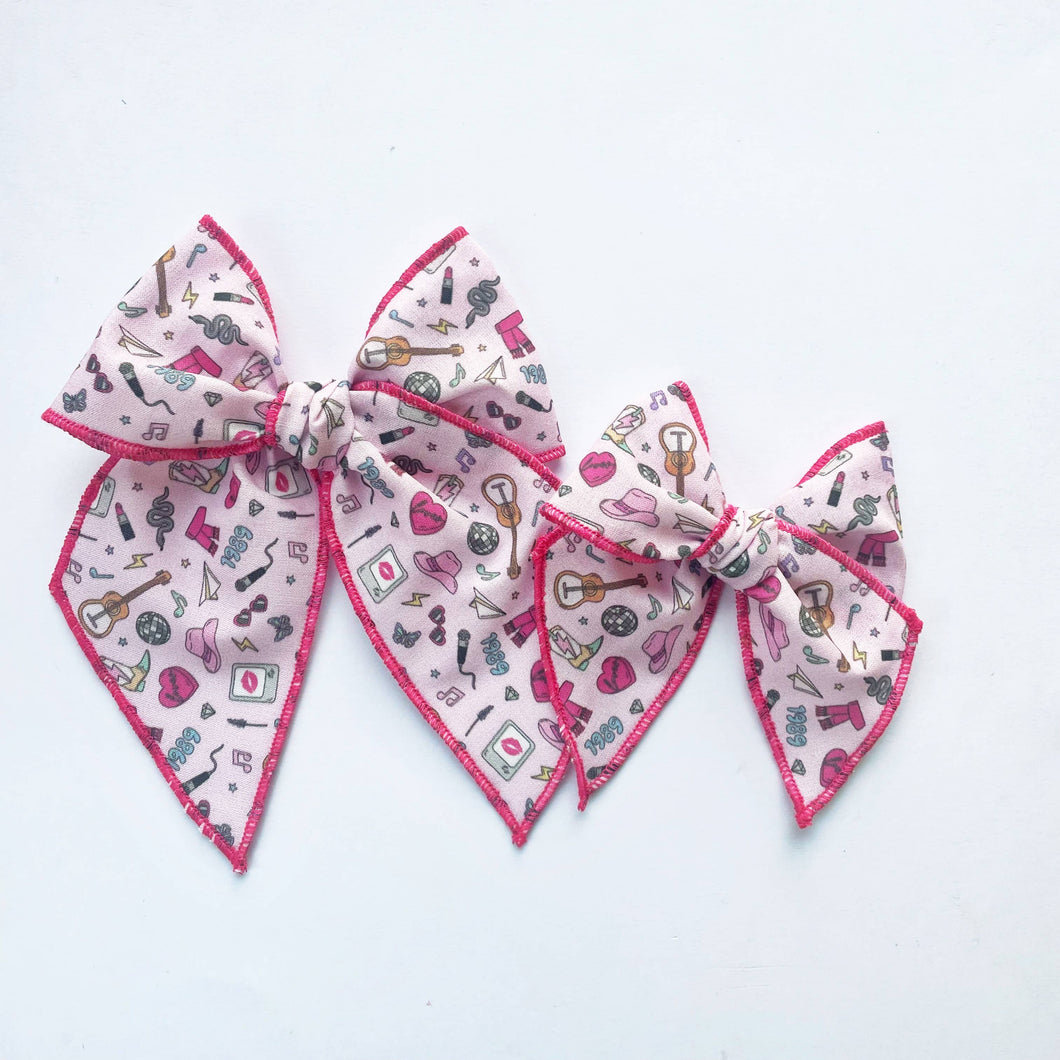 Swiftie Elle Bow: Large