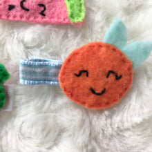 Load image into Gallery viewer, Felt Fruit Clips
