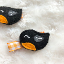 Load image into Gallery viewer, Oriole Hair Clip
