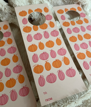 Load image into Gallery viewer, Pumpkin Wine Bottle Gift Tags - Pumpkin Gift Tag - Hostess Gift - Fall Gift Tag - Fall Wine Gift Tag
