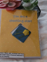 Load image into Gallery viewer, Shooting Star Blank Card with Fused Glass Shooting Star
