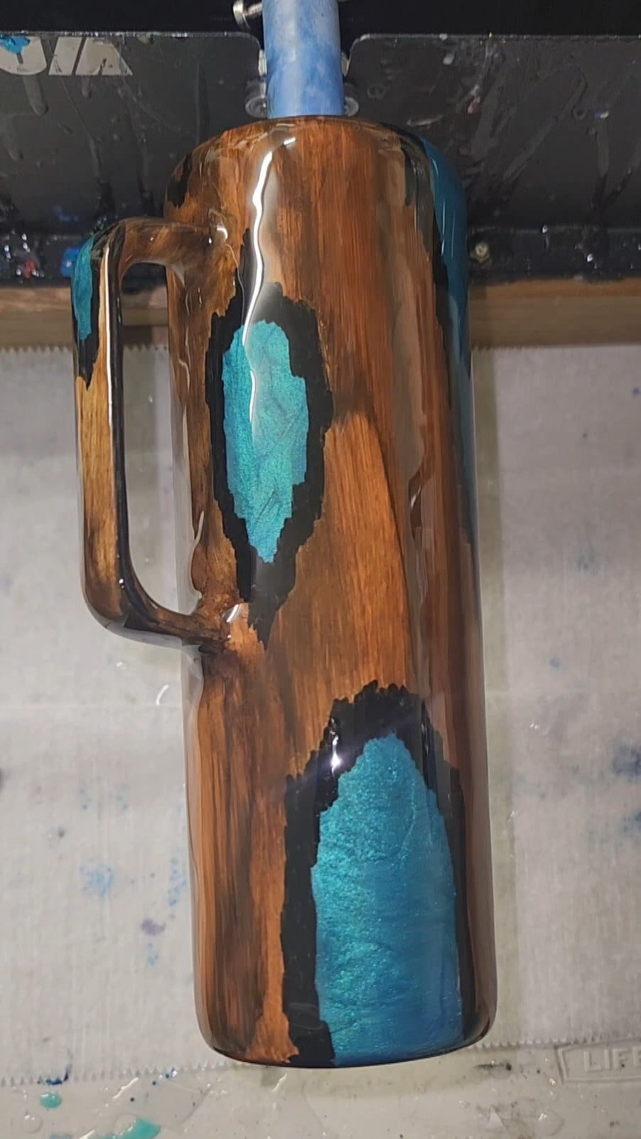 River and Wood Tumbler with Handle 20 oz.