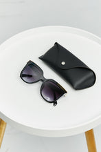 Load image into Gallery viewer, Metal Frame Full Rim Sunglasses
