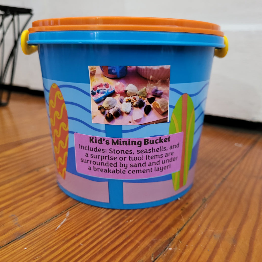 Large Mining Bucket