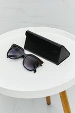 Load image into Gallery viewer, Metal Frame Full Rim Sunglasses
