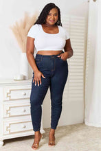 Load image into Gallery viewer, Judy Blue Full Size High Waist Pocket Embroidered Skinny Jeans

