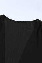 Load image into Gallery viewer, Plus Size Tie Front Crop Top
