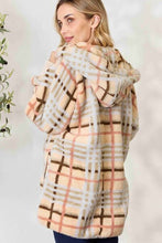 Load image into Gallery viewer, H&amp;T Checked Faux Fur Hooded Jacket
