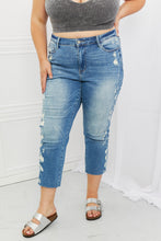 Load image into Gallery viewer, Judy Blue Laila Full Size Straight Leg Distressed Jeans
