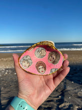 Load image into Gallery viewer, Thank You For Being A Friend Pink Decoupaged Clam Shell
