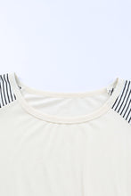 Load image into Gallery viewer, Plus Size Mixed Print Raglan Sleeve Round Neck Top
