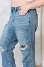 Load image into Gallery viewer, Judy Blue Full Size Distressed Raw Hem Straight Jeans

