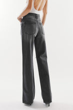 Load image into Gallery viewer, Kancan High Waist Distressed Knee Jeans
