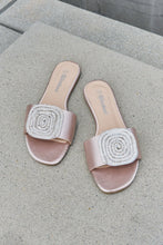 Load image into Gallery viewer, Weeboo New Day Slide Sandal
