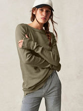 Load image into Gallery viewer, Waffle-Knit Round Neck Long Sleeve Sweater
