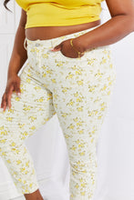 Load image into Gallery viewer, Judy Blue Full Size Golden Meadow Floral Skinny Jeans
