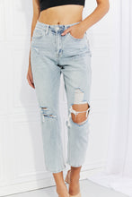 Load image into Gallery viewer, VERVET Stand Out Full Size Distressed Cropped Jeans
