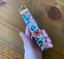 Load image into Gallery viewer, Wildflower Wrist Lanyard
