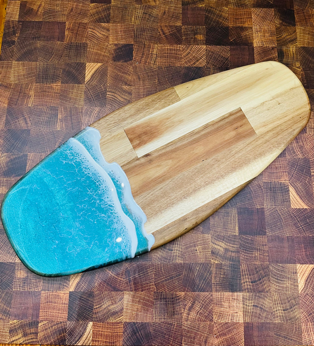 Charcuterie ocean board-surfboard